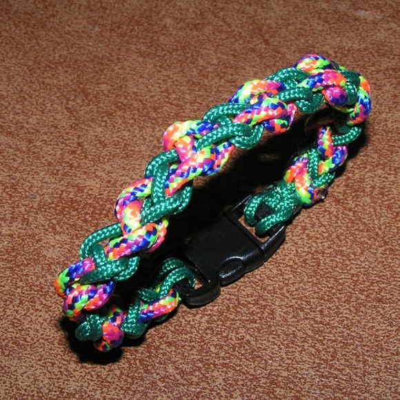Multi Color Para Cord Survival Unisex Bracelet - Picture 3 of 7